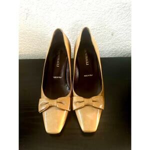 New Bruno Maglo Heels with Bow Detail - Made in Italy Size 7.5 Euro 38